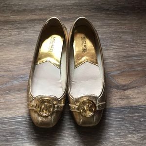 Michael Kors gold flats size 8